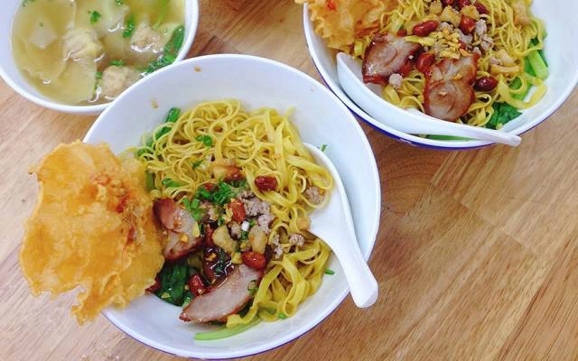 Quán Ăn Triều Phát Mì Gia