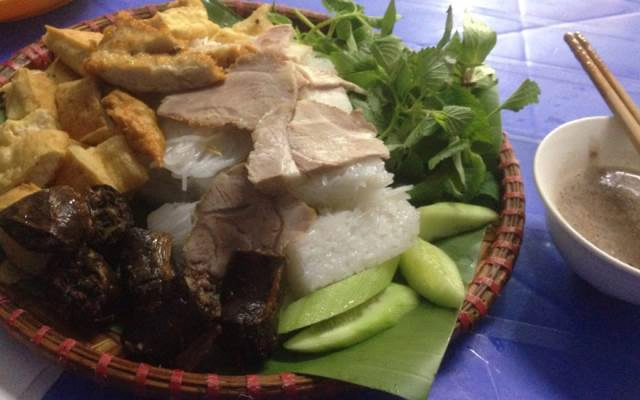 Quán Ăn Triệu Vy - Bún Đậu Mẹt 17K