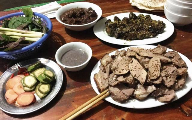 Quán Ăn Trố Lượng - Thịt Chó Đủ Món