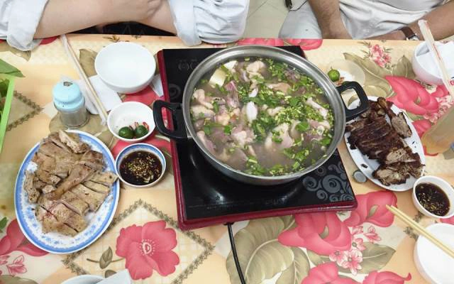 Quán Ăn Trung Hiếu - Lẩu & Các Món Nhậu