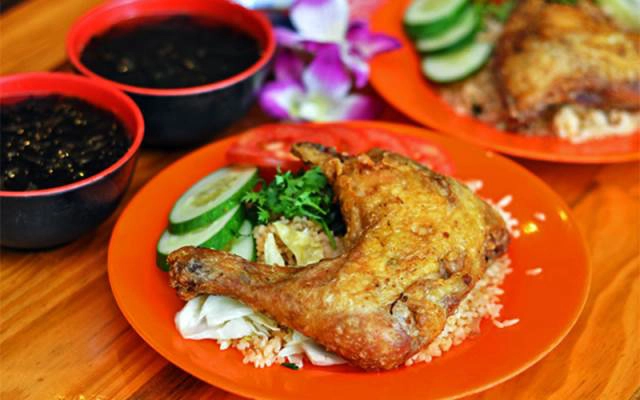 Quán Ăn Tư Kiều - Cơm Gà Xối Mỡ