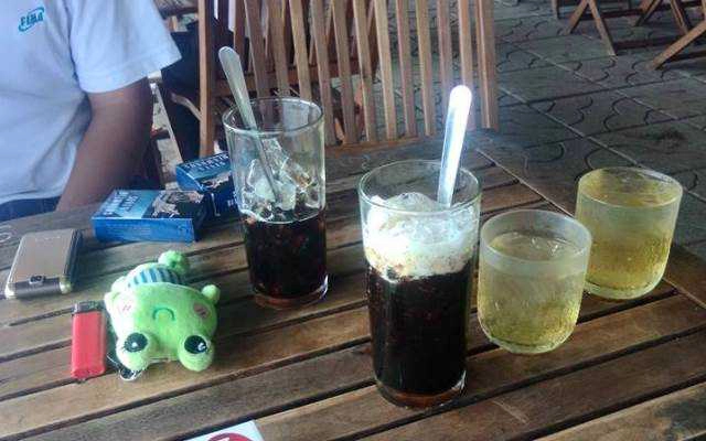 Tứ Quý - Cafe & Giải khát