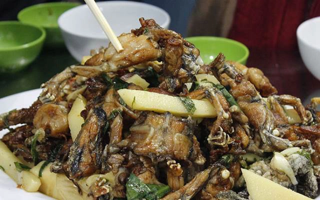 Quán Ăn Tuấn Ếch Quán - Ngọc Hồi
