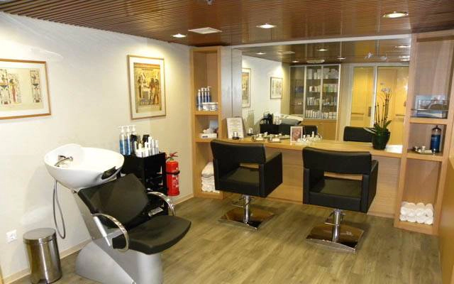 Tuấn Iraq Beauty Salon - Tân Sơn Nhì