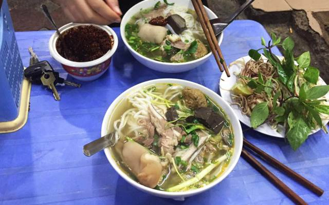 Quán Ăn Tuấn Thanh - Bún Bò Huế & Mỳ Quảng