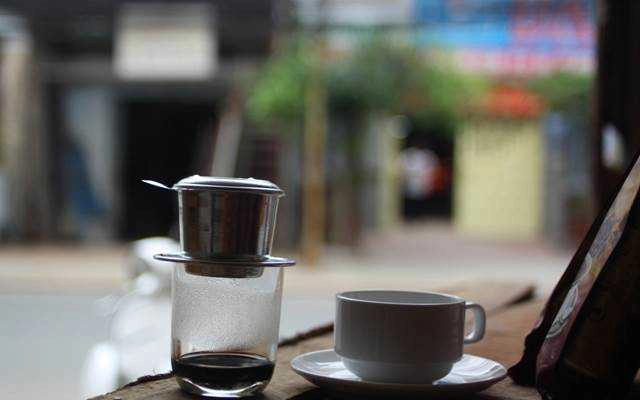 Tuệ Lâm - Cafe & Kem Cuộn Thái Lan