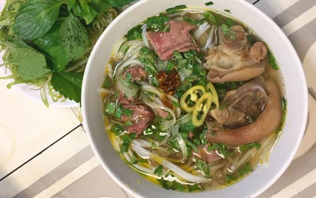 Quán Ăn Tuệ Lan - Phở Bò & Bún Bò