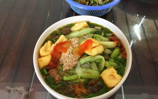 Quán Ăn Tùng Hương - Bún Cá & Bún Chả