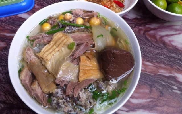 Quán Ăn Tùng Linh - Bún Ngan & Miến Trộn