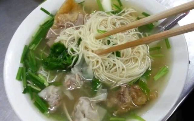 Quán Ăn Tường Vi - Mì Vằn Thắn, Sủi Cảo