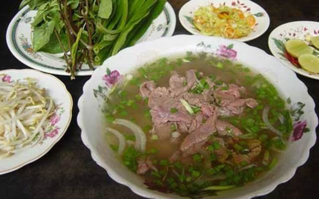 Quán Ăn Tuyết Mai - Bún Bò Huế & Phở