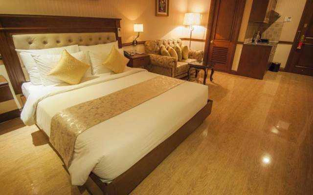 Twin Tiger Hotel