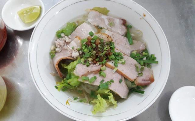 Quán Ăn Tỷ Ký Mì Gia