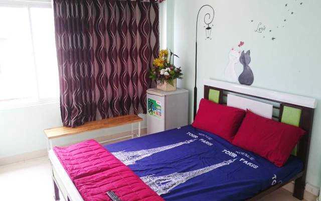 V - Dragon Hostel