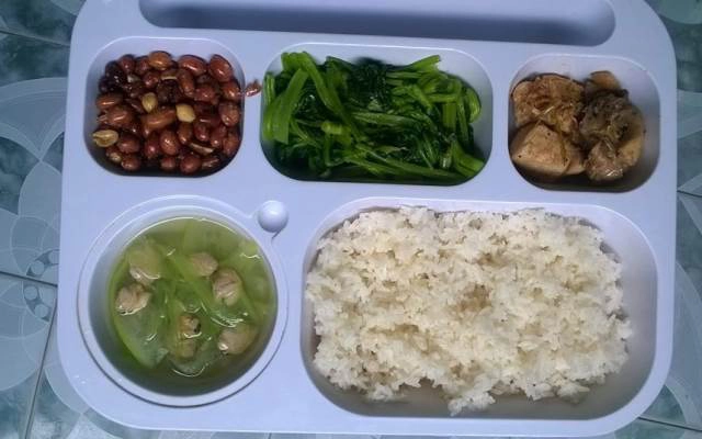 Quán Ăn Văn Đô - Phở Bò & Cơm Văn Phòng