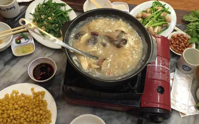 Quán Ăn Vân Nam - Lẩu Cháo Chim & Bún Đậu Giả Cầy