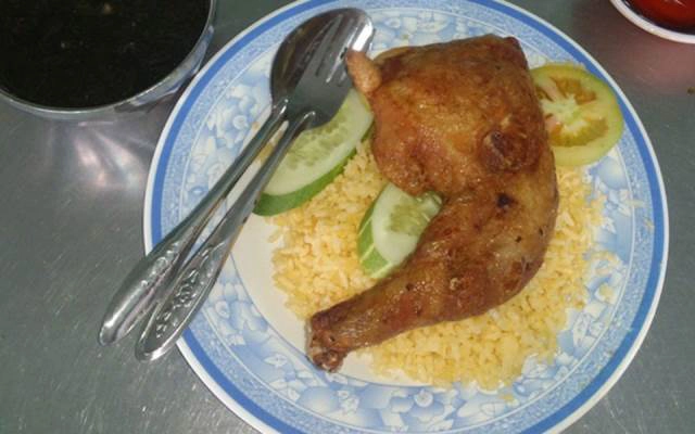 Quán Ăn Vân Ngọc - Cơm Gà Xối Mỡ