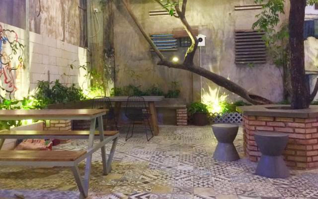 Quán Ăn Vechai Bistro - Food & Drink