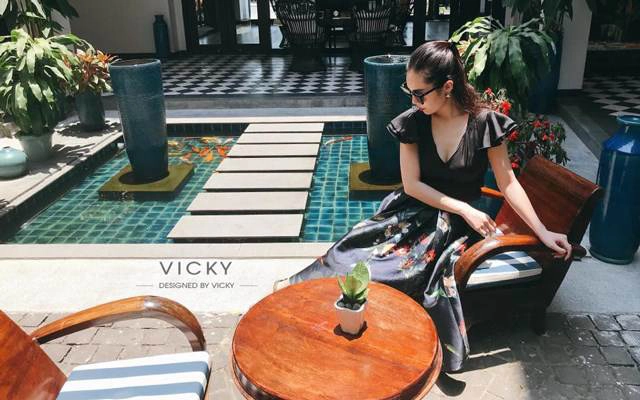 VICKY's STORE