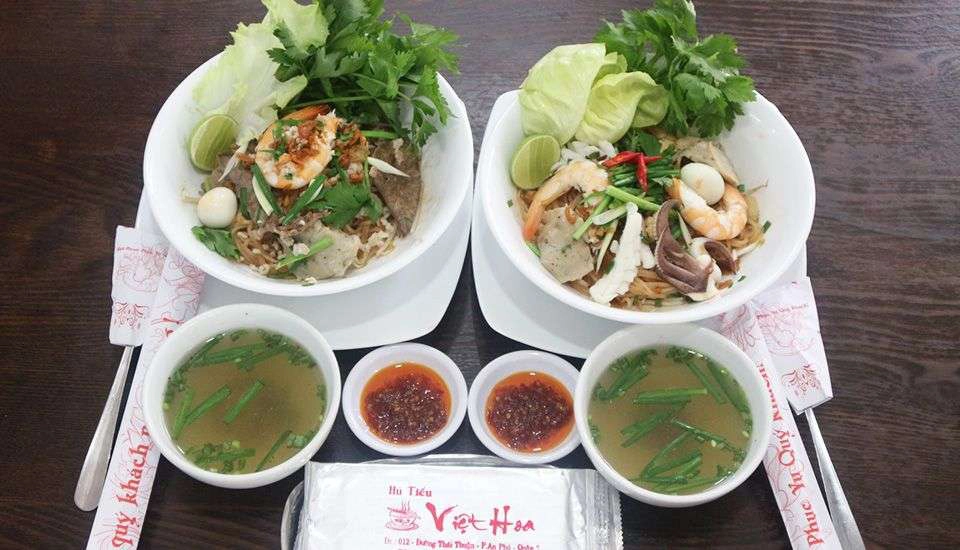 Quán Ăn Việt Hoa - Hủ Tiếu, Nui & Bánh Canh