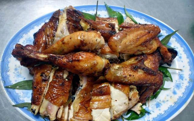 Quán Ăn Gà Nướng Lu Việt Hương - Lê Quang Định