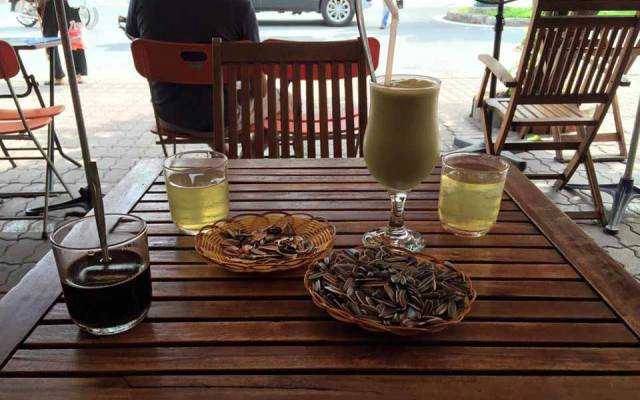 Vinh Ngân Cafe
