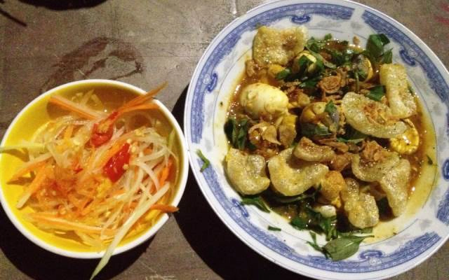 Quán Ăn Vịt Lộn - Cút Lộn Chiên Me