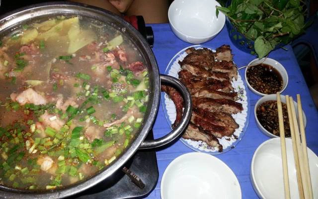 Quán Ăn Vịt Nướng & Phở Bò