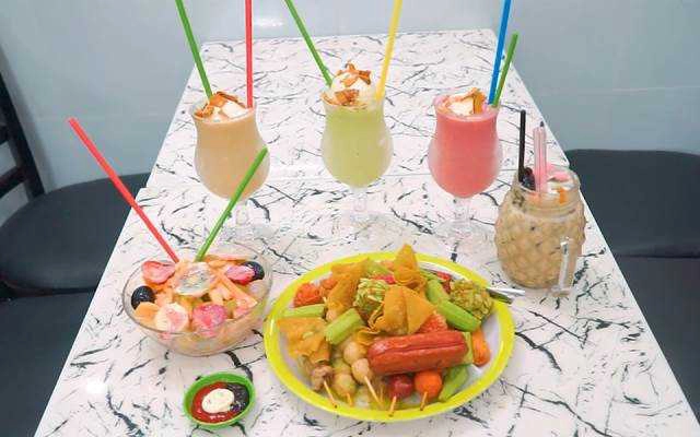 Vitamin Bar III - Sinh Tố & Ăn Vặt