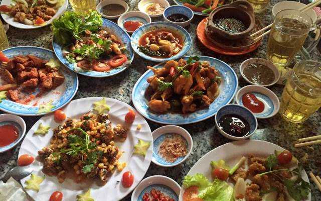 Vườn Tre - Quán Ăn Sân Vườn
