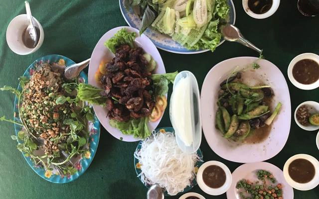 Quán Ăn Vườn Xoài - Món Ăn Đồng Quê