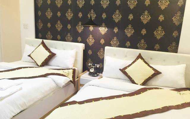 White Star Hotel