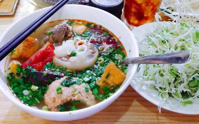 Quán Ăn Xanh Chuối - Bún Riêu & Bún Thịt Nướng
