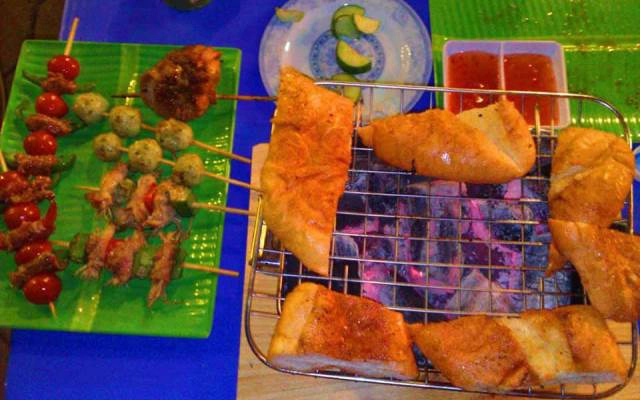 Quán Ăn Xì Trum - Lẩu Nướng Tự Chọn