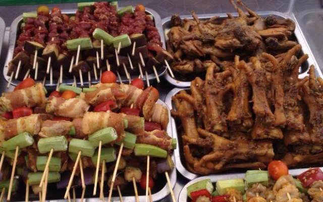 Quán Ăn Xiên Nướng BBQ & Lẩu - Yersin