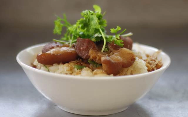 Quán Ăn Xôi Quê Quà Việt - Xôi & Các Món Ăn Vặt