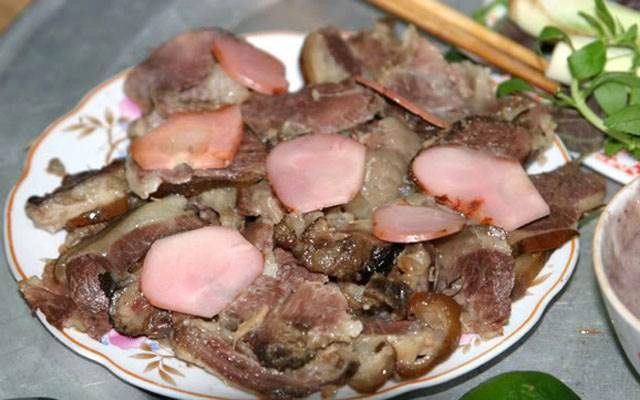 Quán Ăn Xuân Hào - Thịt Chó Đủ Món