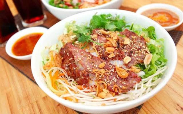 Quán Ăn Xuân Hương - Bún Thịt Nướng & Bánh Xèo