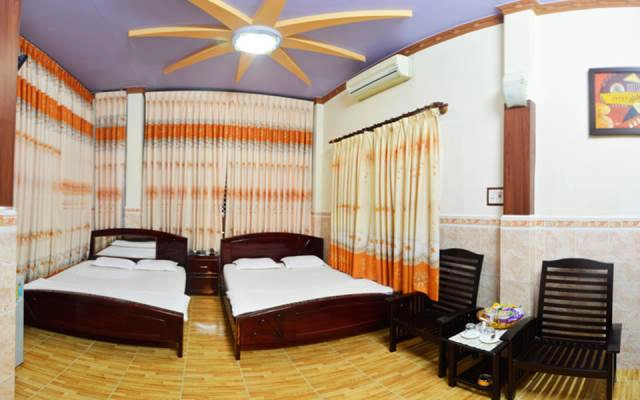 Xuân Huỳnh Hotel