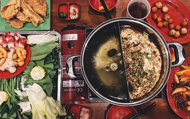 Quán Ăn Xuýt Xoa Xì Xụp - Lẩu & Chảo - Đặng Tiến Đông