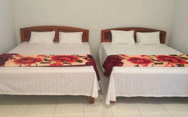 Y Bon's Hostel