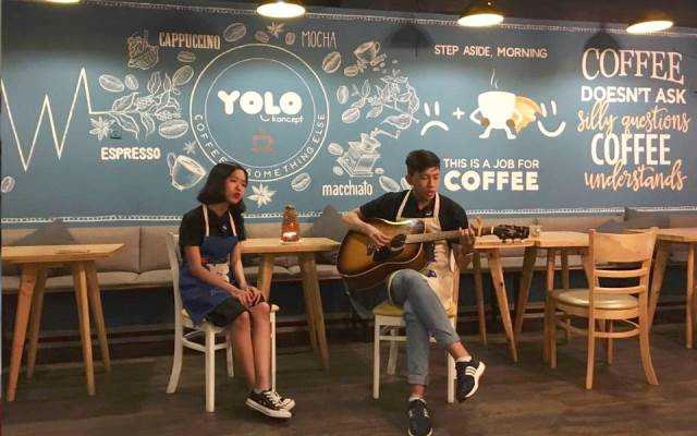 Yolo Koncept Cafe