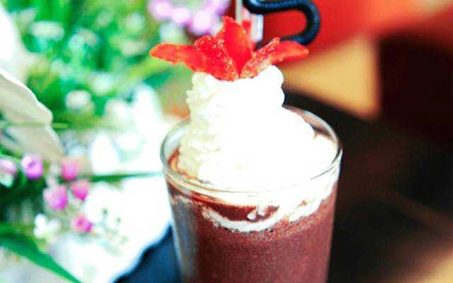 Young Cafe - Ngô Quyền