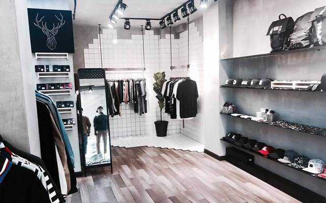 Yours Shop - Lý Chính Thắng