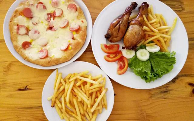Quán Ăn Yummy Pizza - Trường Lâm