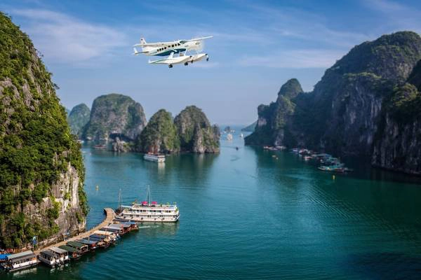 2N1Đ ở khách sạn Wyndham Legend Hạ Long + Trải nghiệm thủy phi cơ duy nhất tại Việt Nam chỉ với 3.799.000 đồng/khách