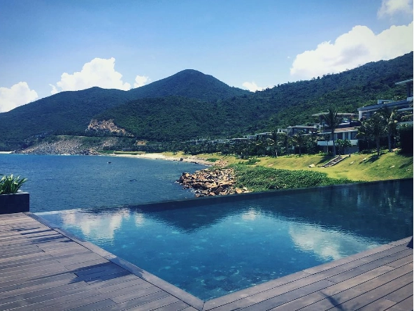 3N2Đ nghỉ dưỡng tại resort Mia Nha Trang cực sang chảnh tặng voucher ăn uống giá chỉ 3.699.000 đồng/Khách