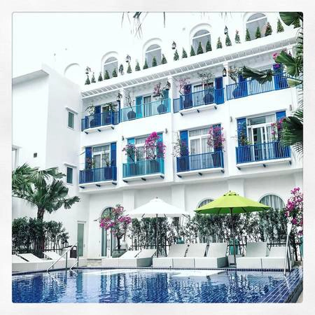 4 khách sạn, resort giá tốt cho chuyến du lịch Đà Nẵng vào dịp lễ 30/4 - 1/5