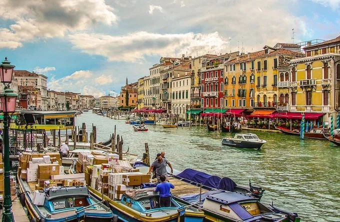 9 điều du khách nên tránh xa ở Venice nếu không muốn bị phạt