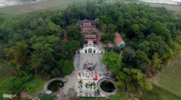 Ăn gì, chơi đâu ở quê tiền đạo Quang Hải?